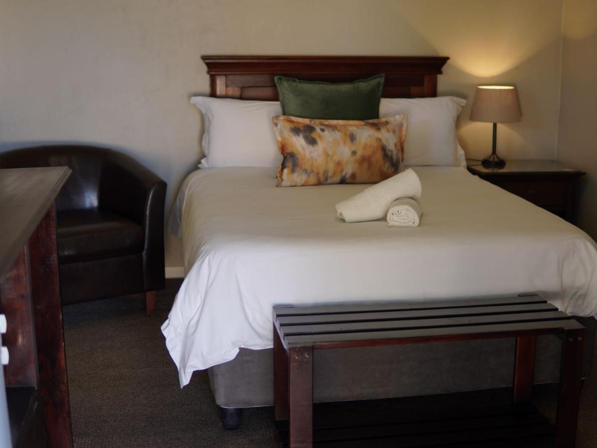 Aloes Guest House 62 On Meintjies Middelburg  Buitenkant foto